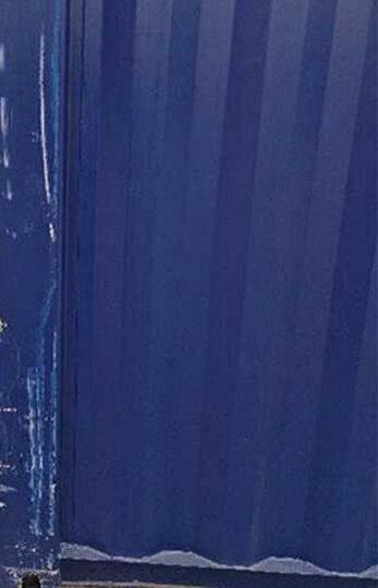 One-Way Shipping Damage Beispiel – Neuer Container mit Transportspuren
